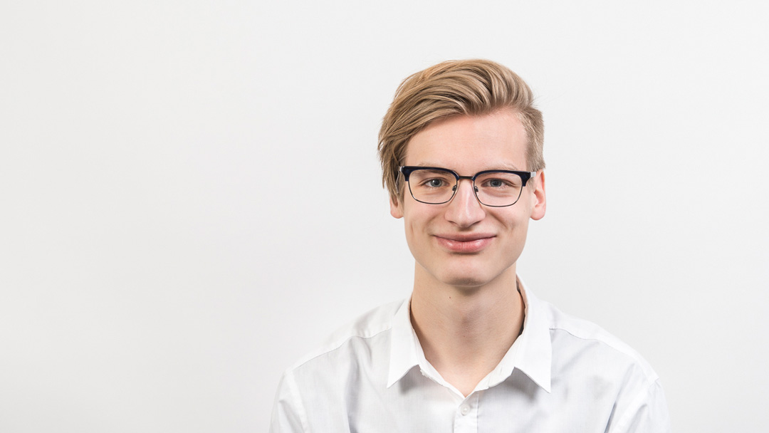 Brillen für junge Männer bei Augenoptik Klöter in Zehdenick